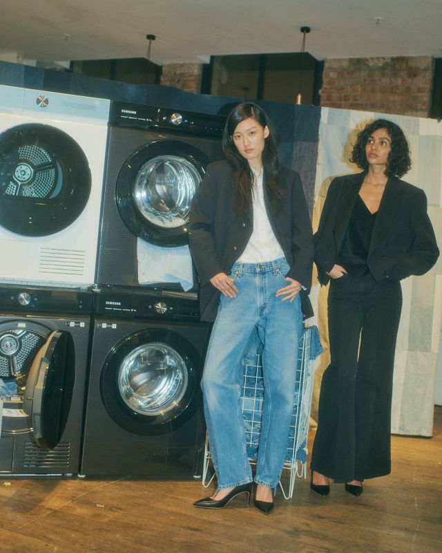 @elvdenim at London Fashion Week proving that upcycling can be both a success and luxury #LondonFashionWeek 

A huge congratulations to @annafoster and the @elvdenim team ✨