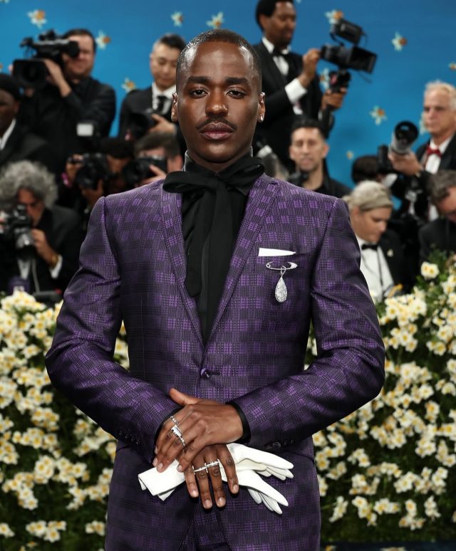 Ncuti Gatwa in @boucheron at the 2025 MET Gala. 

Ncuti wore the Serpent Boheme Brooch and a selection of Quatre White Edition Rings. 

Thank you as ever to @felicitykay @ivoryandonyx