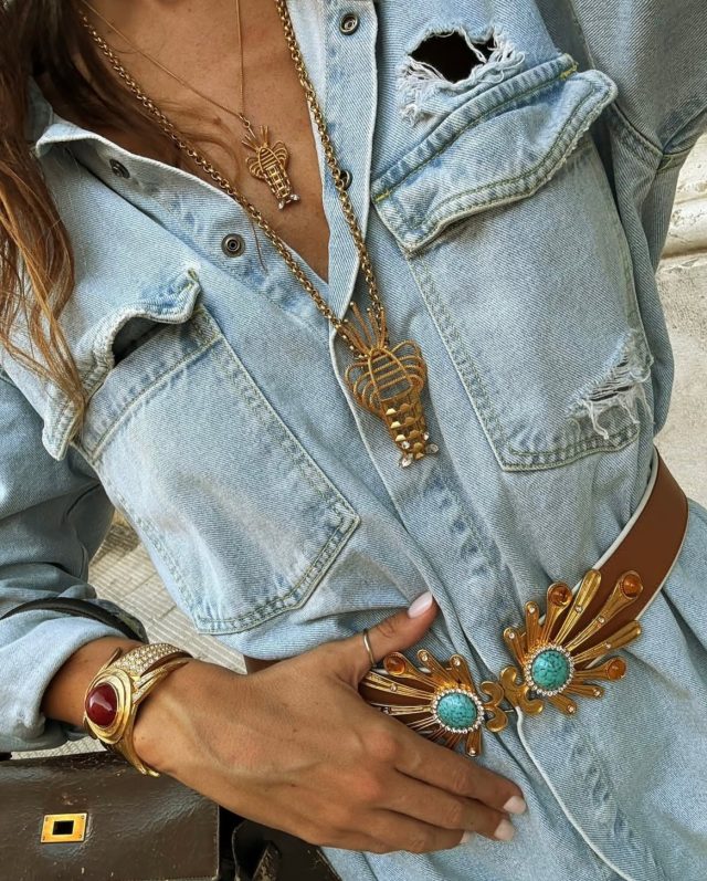 Estelle Piagult @estellepigault wears the wears the Sonia Petroff @sonia_petroff Kiss Fish belt, Sun cuff and Lobster necklaces ❤️